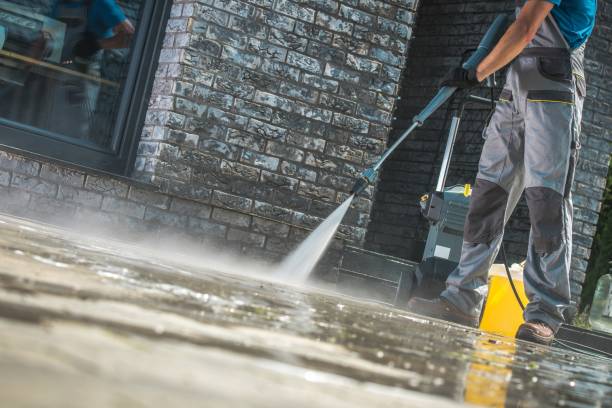 Best Parking Lot and Garage Cleaning  in Louisville, OH